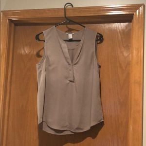 Tan Tank